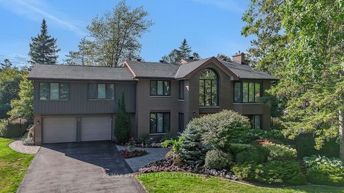 30 Pentland Cres, Kanata, ON, K2K1V5 | Card Image