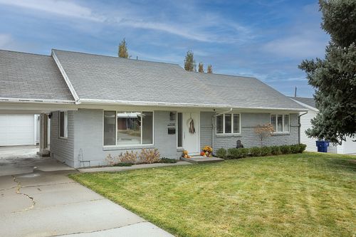 2118 E Terra Linda Dr, Holladay, UT, 84124-2734 | Card Image