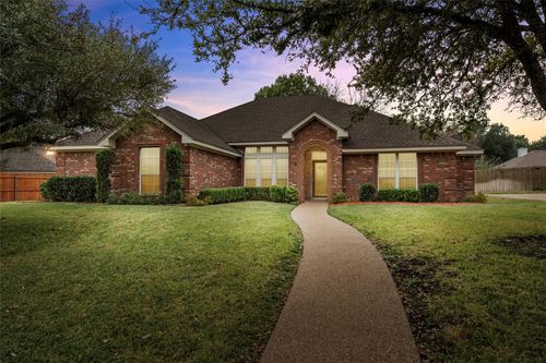 9304 Spring Ridge Cir, Waco, TX, 76712-8759 | Card Image