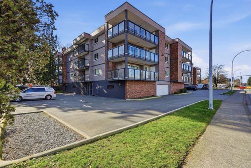 111-32040 Peardonville Rd, Abbotsford, BC, V2T6N8 | Card Image