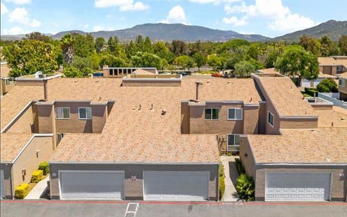 44552 La Paz Rd, Temecula, CA, 92592-2503 | Card Image