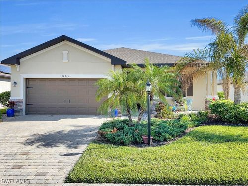 14215 Vindel Cir, FORT MYERS, FL, 33905-5690 | Card Image
