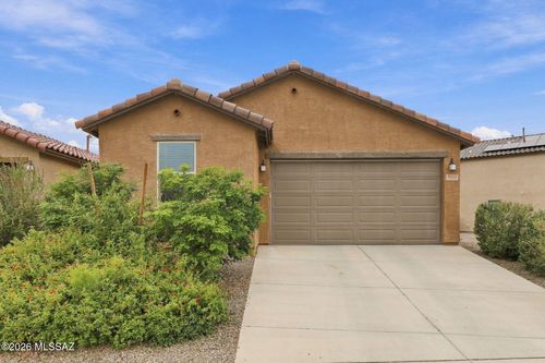 9052 E Pantano Bluff Drive, Tucson, AZ, 85730 | Card Image