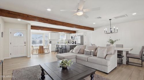 2929 N 55th Pl, Phoenix, AZ, 85018-8104 | Card Image
