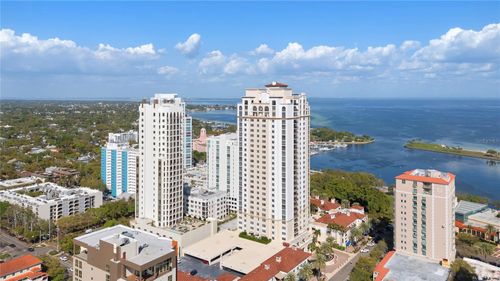 302-300 Beach Dr Ne, ST PETERSBURG, FL, 33701-3404 | Card Image
