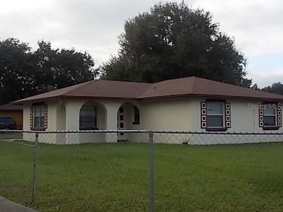 1809 Charlow Court, House other with 3 bedrooms, 2 bathrooms and null parking in Plant City FL | Image 1