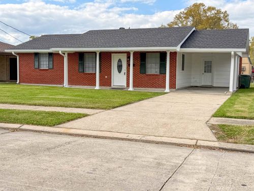 218 Ziegler Ave, Houma, LA, 70360-2247 | Card Image