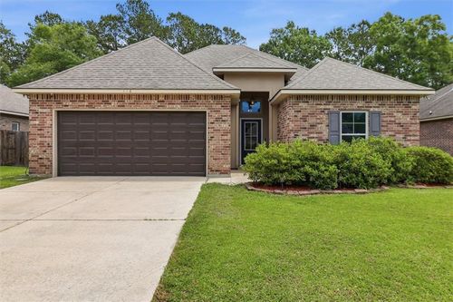 116 Meadow Spring Pl, Covington, LA, 70435-5700 | Card Image