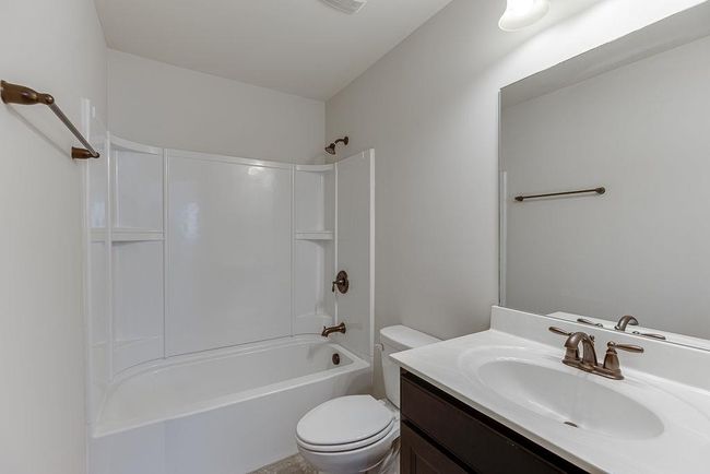 6472 Hickory Branch Dr, House other with 5 bedrooms, 4 bathrooms and 2 parking in Hoschton GA | Image 34