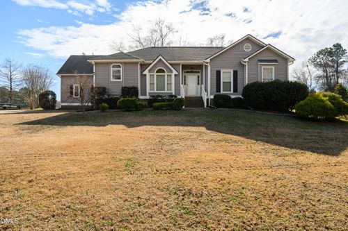 3405 Apple Meadow Dr, Fuquay Varina, NC, 27526-8914 | Card Image