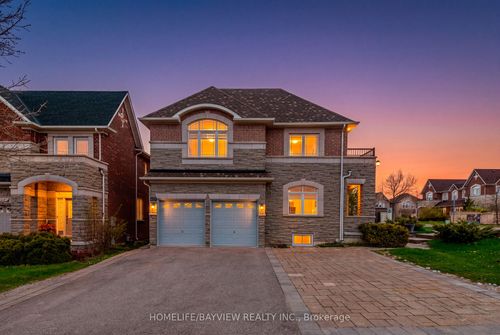 120 Valley Vista Dr, Maple, ON, L6A0Z3 | Card Image