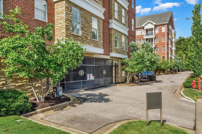 APT-201 - 3520 Central Ave, Condo with 2 bedrooms, 3 bathrooms and null parking in Memphis TN | Image 30