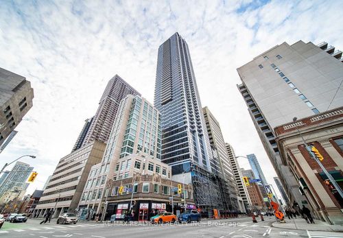 3006-395 Bloor St E, Toronto, ON, M4W0B4 | Card Image