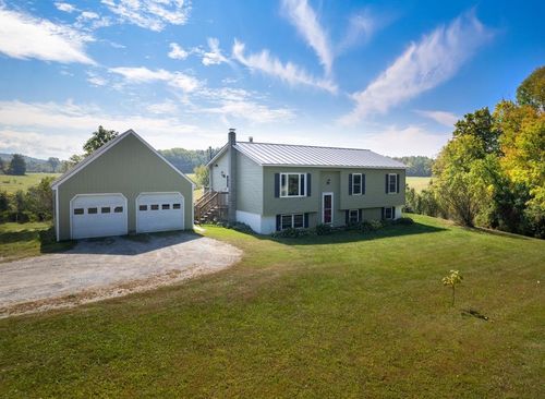 647 Main Rd, West Haven, VT, 05743-9810 | Card Image