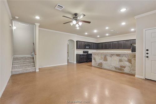 128 Kimber Ln, College Station, TX, 77845-7438 | Card Image