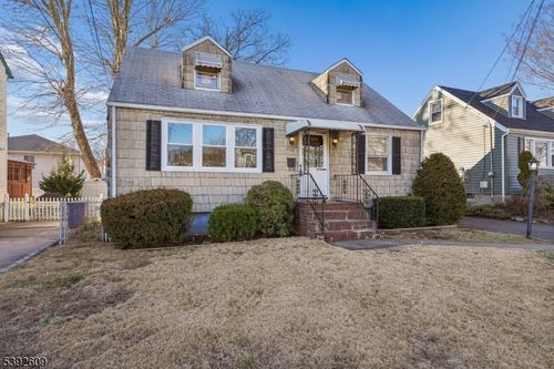 222 N 17th St, Kenilworth, NJ, 07033-1268 | Card Image