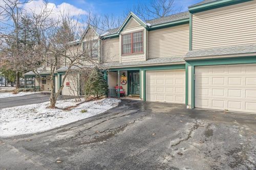 d2-7 Saxon Hill Drive, Essex, VT, 05452 | Card Image