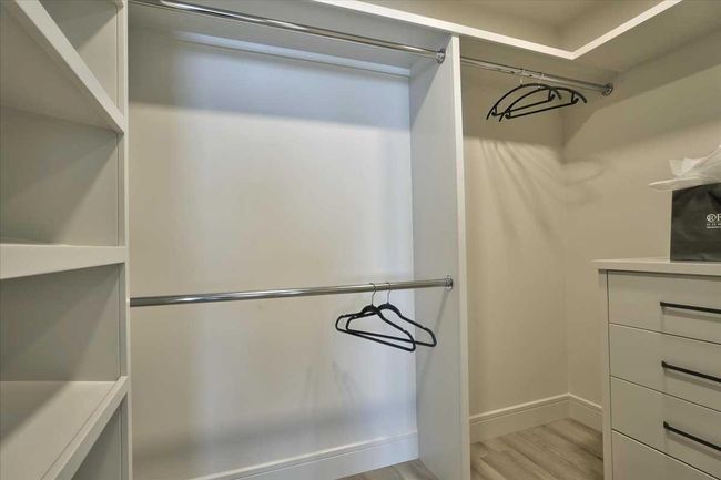 2222 5 St Sw, Townhouse with 3 bedrooms, 2 bathrooms and 2 parking in Calgary AB | Image 31