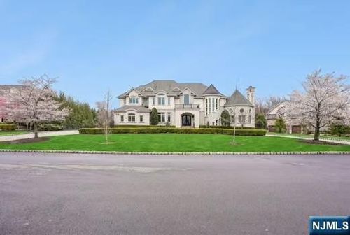 56 Force Hill Rd, Livingston, NJ, 07039-1505 | Card Image