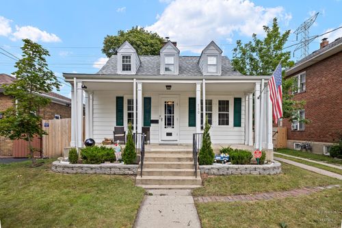 710 W Keith Ave, Waukegan, IL, 60085-1822 | Card Image