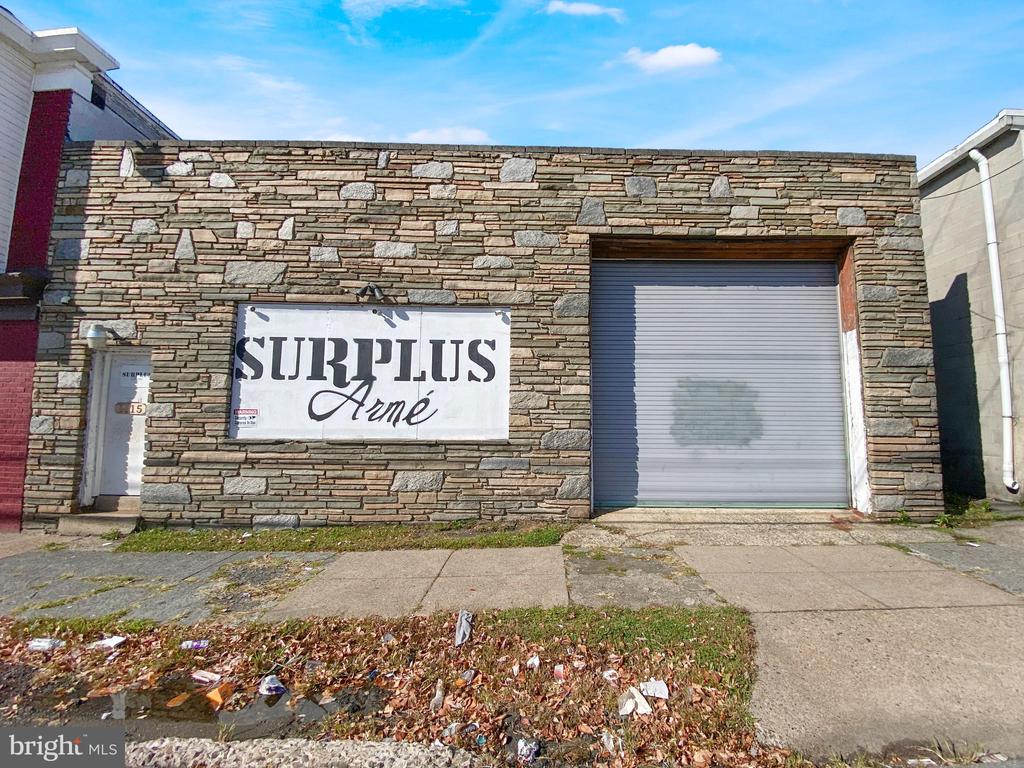 1115 Melrose Ave, Chester, PA 19013