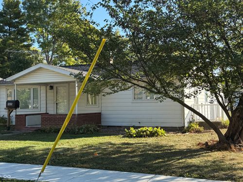 1525 S East St, Lebanon, IN, 46052-2923 | Card Image