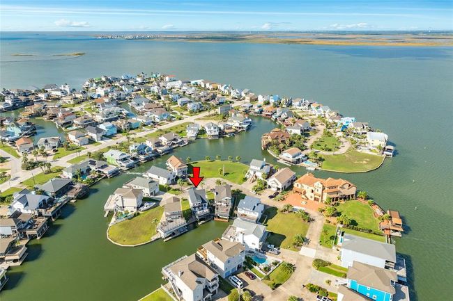 Just a short boat ride to the Intercoastal Waterway and Jones Bay | Image 5