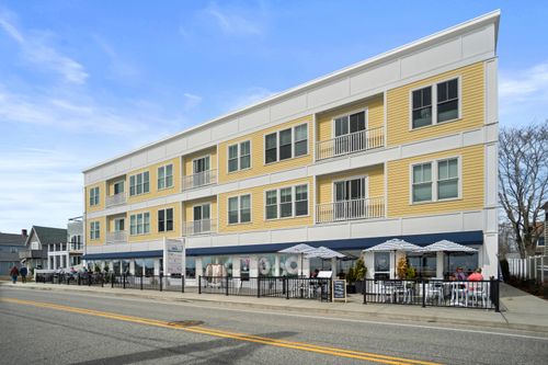 apt-301-185 Main St, Niantic, CT, 06357-3253 | Card Image