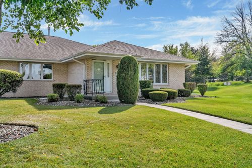 73-18233 Michigan Ct, Orland Park, IL, 60467-8833 | Card Image