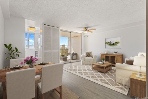 apt-6g-2916 Date St, Honolulu, HI, 96816-1185 | Card Image