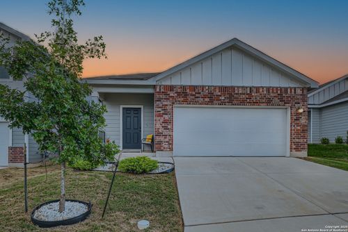 13549 Flower Pond, St Hedwig, TX, 78152 | Card Image