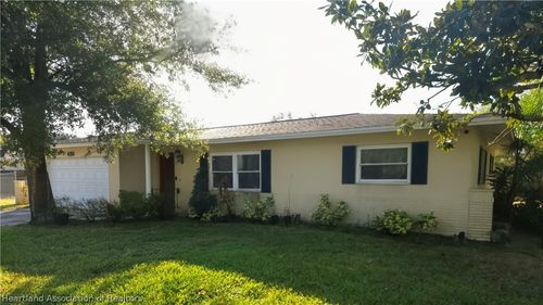 425 Spring Lake Blvd, Sebring, FL, 33876-6149 | Card Image