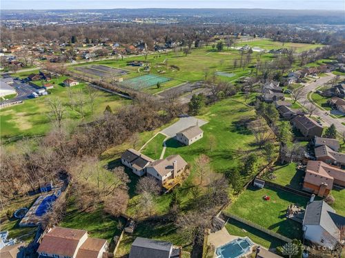 402 Wilson Park Dr, Miamisburg, OH, 45342-2017 | Card Image