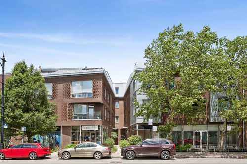 3w-2136 W North Ave, Chicago, IL, 60647-9546 | Card Image