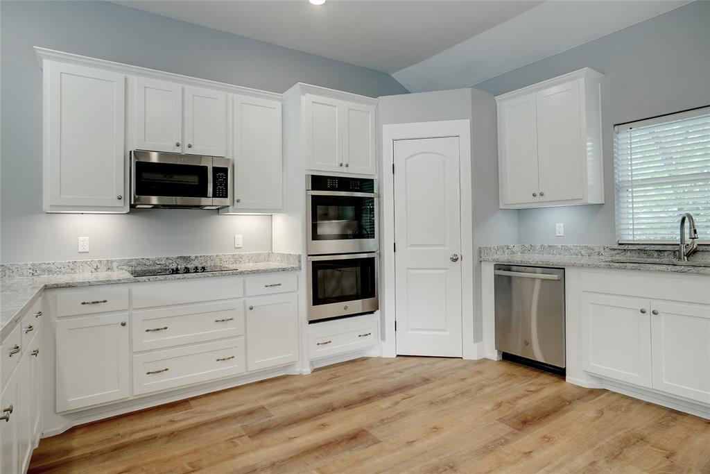 South St, Whitesboro, TX 76273