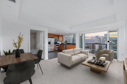 707-875 G St., San Diego, CA, 92101 | Card Image