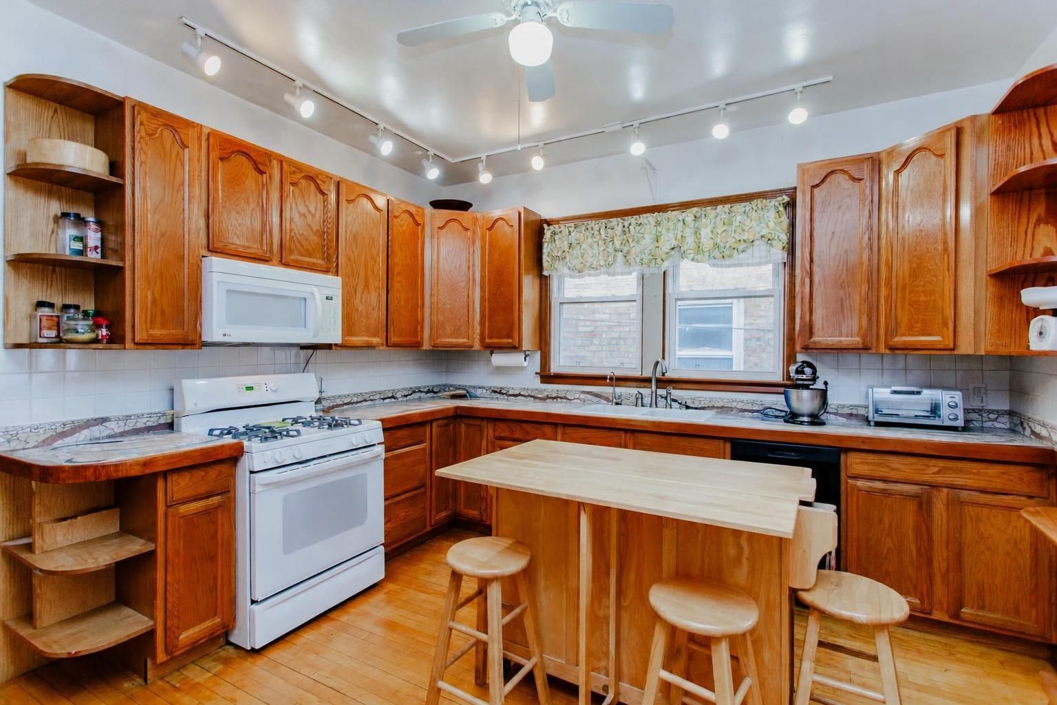 Residential in Chicago 4