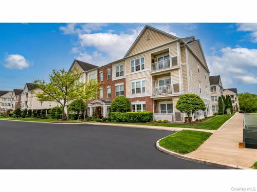 2232-2232 Finch Ln, Central Islip, NY, 11722-4489 | Card Image