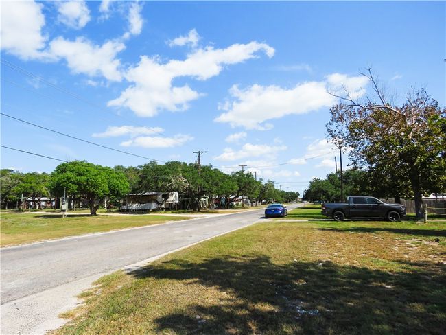 508 Broadway St, House other with 2 bedrooms, 2 bathrooms and null parking in Fulton TX | Image 9