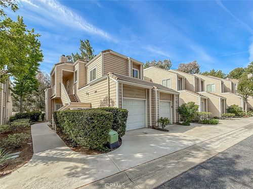 14-24524 Mcbean Pkwy, Valencia, CA, 91355-3606 | Card Image