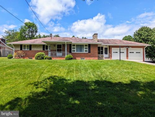 1114 Dithridge Dr, JOHNSTOWN, PA, 15905-1503 | Card Image