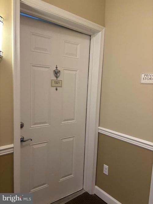 1321 Sierra Dr, Hamilton, NJ, 08619-2069 | Card Image