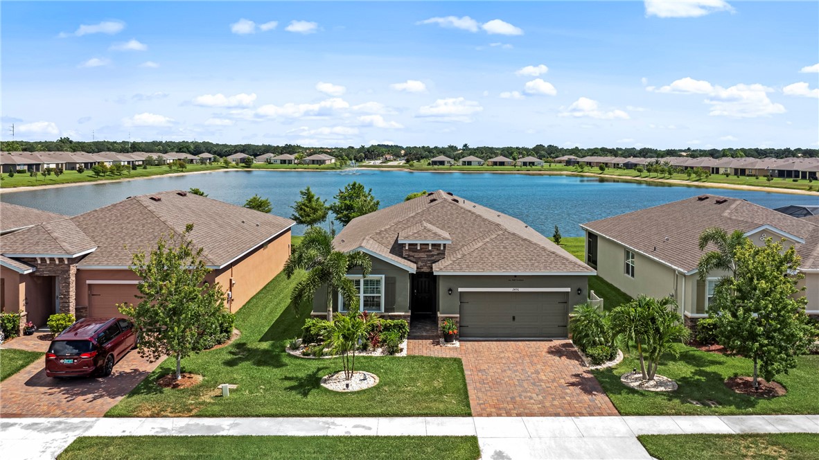 Crowned Eagle Cir, Vero Beach, FL 32962