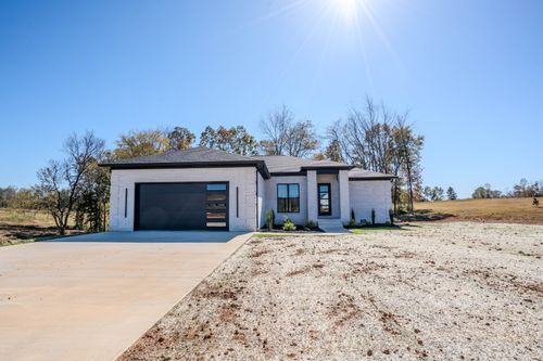 200 Bear Dr, Loretto, TN, 38469 | Card Image