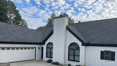 1950 Holland Park Drive, House other with 4 bedrooms, 3 bathrooms and 2 parking in Buford GA | Image 2