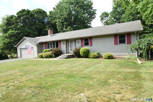 77 Winthrop Rd, Manchester, CT, 06040-7120 | Card Image