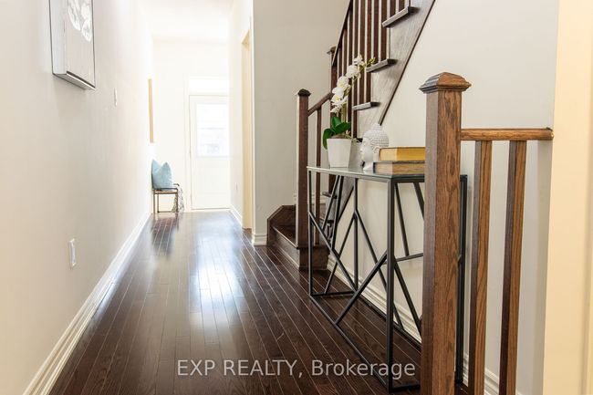 110 Adventura Rd, House attached with 4 bedrooms, 3 bathrooms and 2 parking in Brampton ON | Image 7