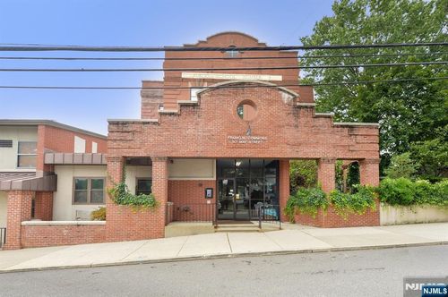 50 May St, Hawthorne, NJ, 07506-2662 | Card Image