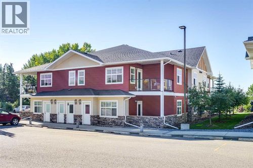 5300 Vista Trail, Blackfalds, AB, T4M0L8 | Card Image