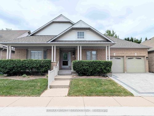 {{alt}} | Card Image